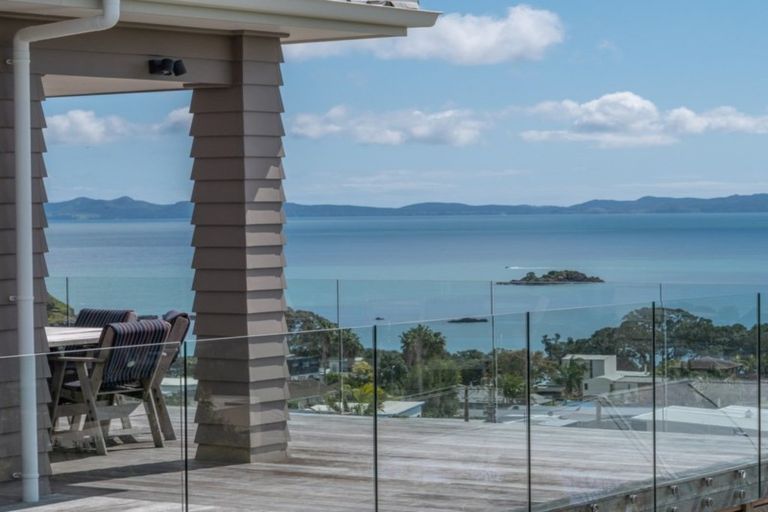 Photo of property in 6 Christine Drive, Coopers Beach, 0420