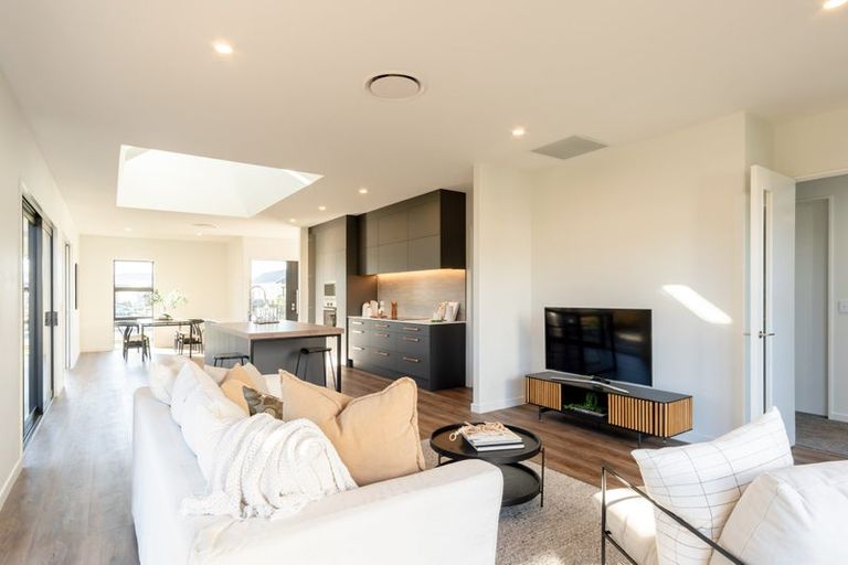 Photo of property in 6 Cam Mill Place, Rangiora, 7400