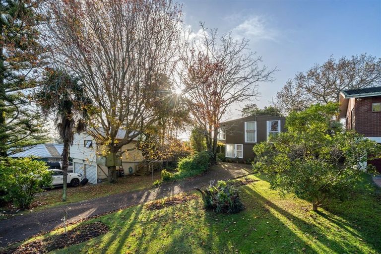 Photo of property in 6 Penton Road, Stanmore Bay, Whangaparaoa, 0932