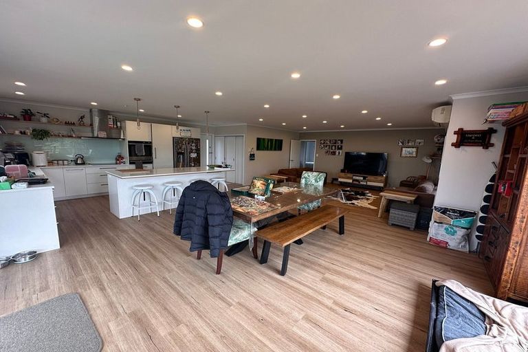 Photo of property in 432 Huia Road, Laingholm, Auckland, 0604