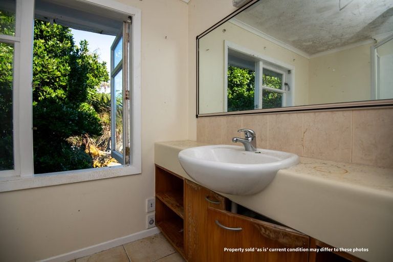 Photo of property in 83 Hatton Street, Karori, Wellington, 6012