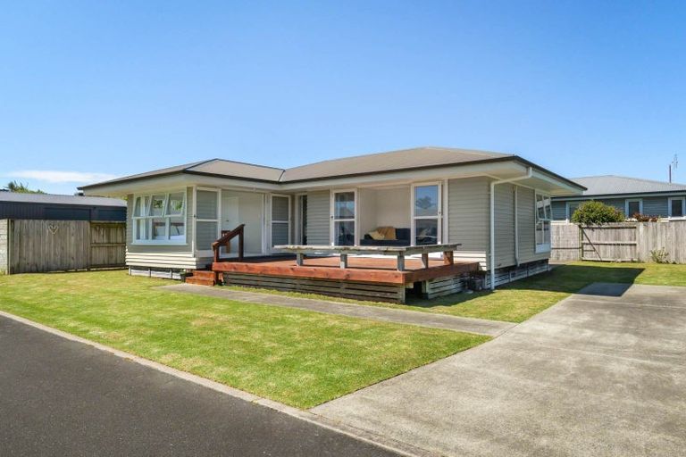 Photo of property in 15a Sandleigh Drive, Athenree, Katikati, 3177