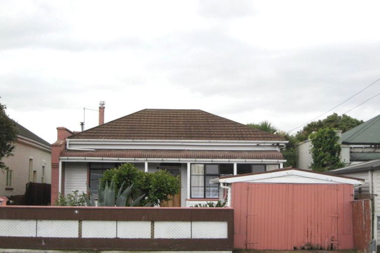 Photo of property in 31 Harvey Terrace, Richmond, Christchurch, 8013