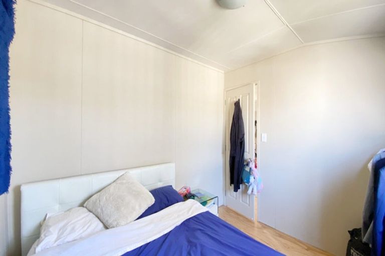 Photo of property in 9 Kiekie Road, Mangere Bridge, Auckland, 2022