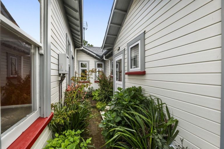 Photo of property in 263 Carrington Street, Vogeltown, New Plymouth, 4310
