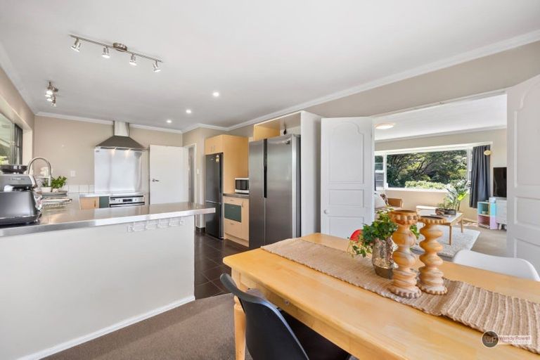 Photo of property in 28 Gurney Road, Kelson, Lower Hutt, 5010