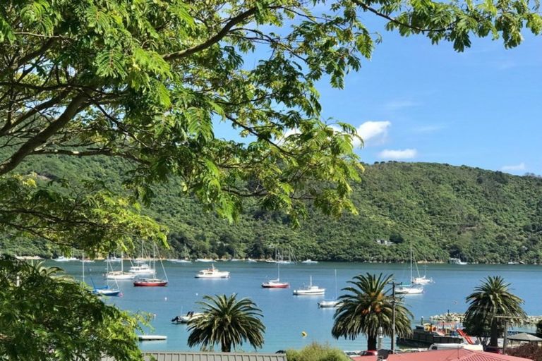 Photo of property in 376 Waikawa Road, Waikawa, Picton, 7220