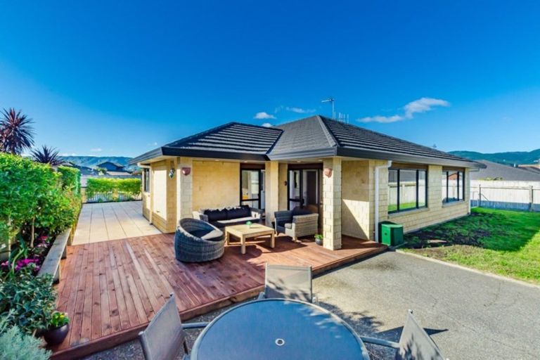 Photo of property in 7 Consort Close, Paraparaumu Beach, Paraparaumu, 5032