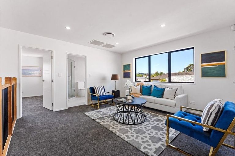 Photo of property in 38a Hyperion Drive, Randwick Park, Auckland, 2105