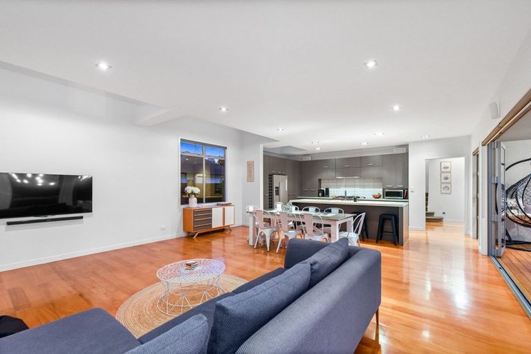 Photo of property in 35 Barrington Drive, Huntington, Hamilton, 3210