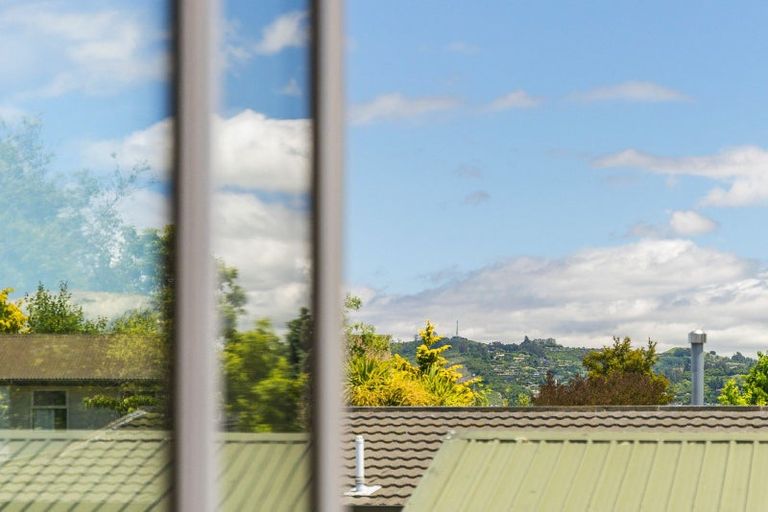 Photo of property in 4b Reid Grove, Richmond Heights, Taupo, 3330