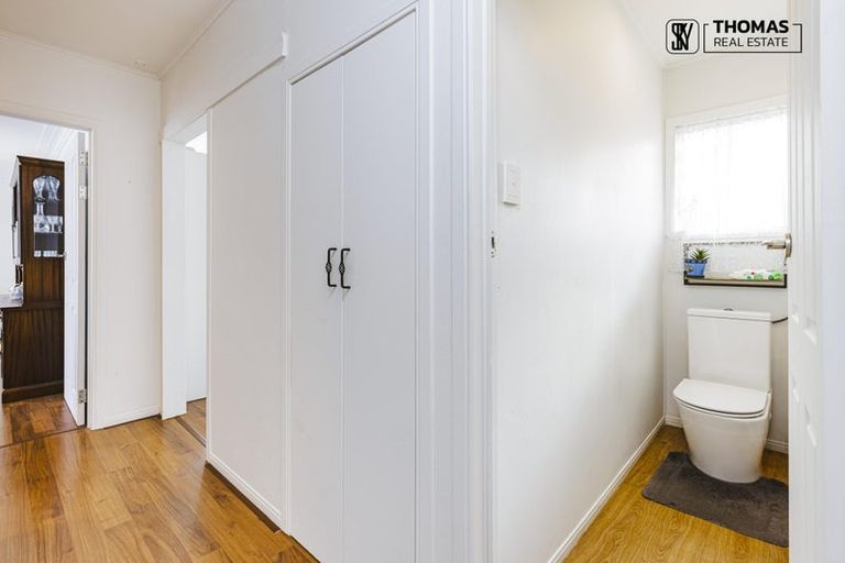 Photo of property in 19 Wilson Place, Papakura, 2110