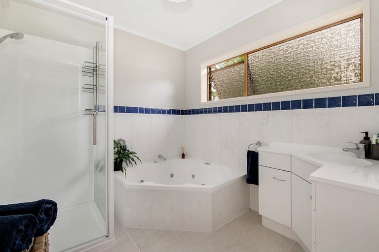 Photo of property in 115 Stredwick Drive, Torbay, Auckland, 0630