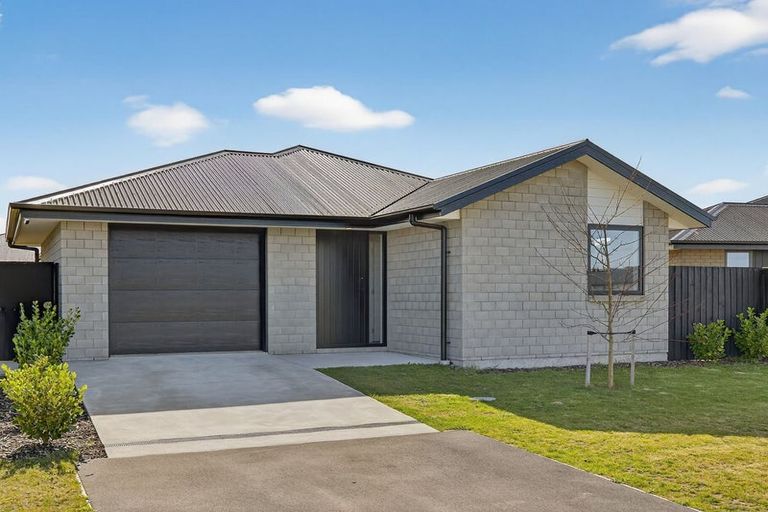 Photo of property in 29 Jean Batten Lane, Rolleston, 7615