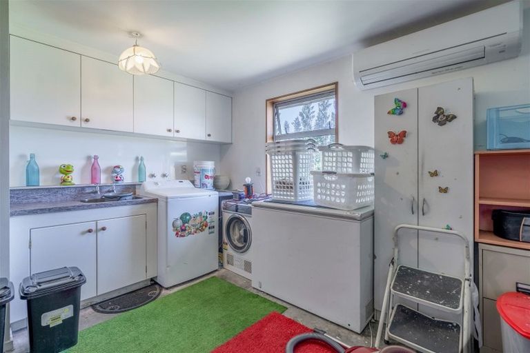 Photo of property in 19 Mitre Street, Gore, 9710