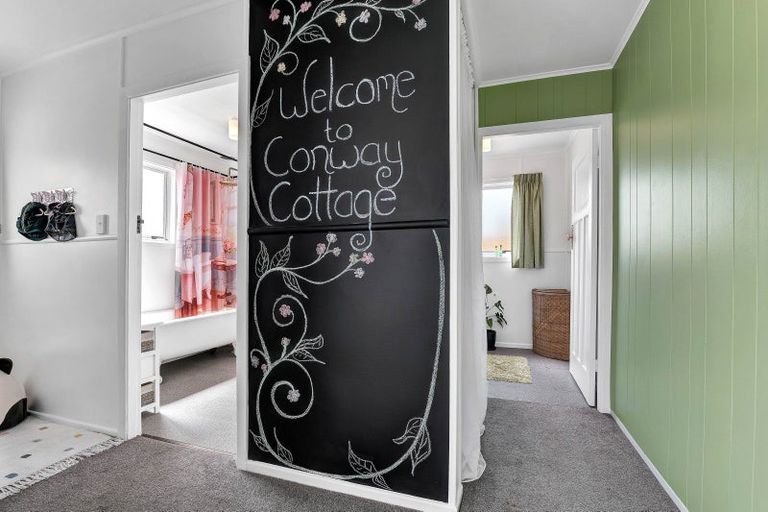 Photo of property in 26 Conway Road, Eltham, 4322