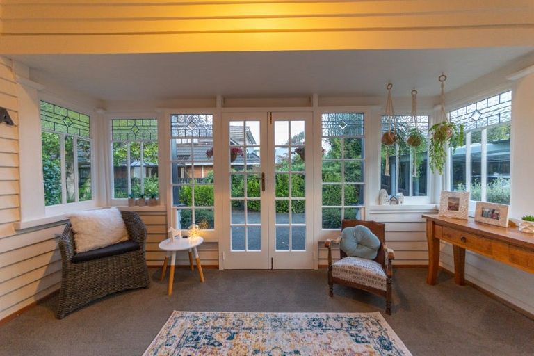 Photo of property in 28 Langston Avenue, Palmerston North, 4414