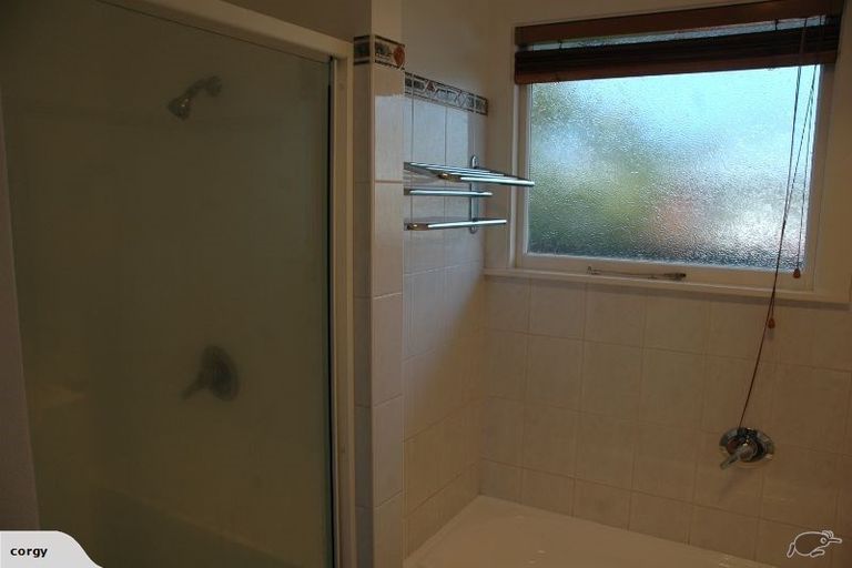 Photo of property in 33 Hurunui Street, Cracroft, Christchurch, 8025