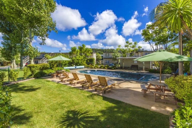 Photo of property in The Grange, 17/92 Bush Road, Albany, Auckland, 0632