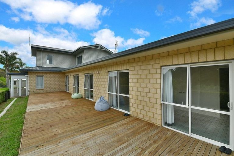 Photo of property in 1034 Peak Road, Helensville, 0875