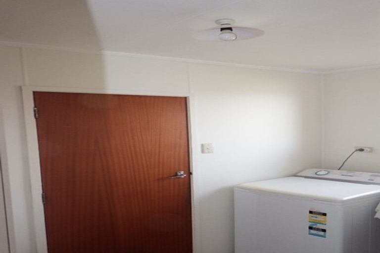 Photo of property in 25 Barton Street, Marton, 4710