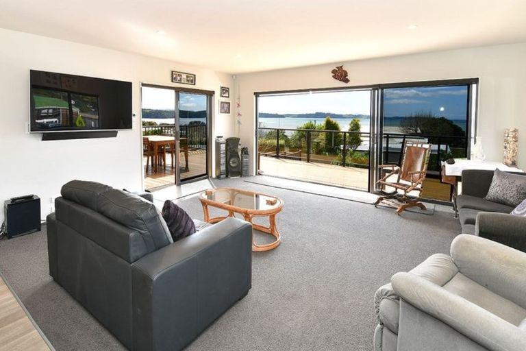 Photo of property in 2 Washington Avenue, Snells Beach, 0920