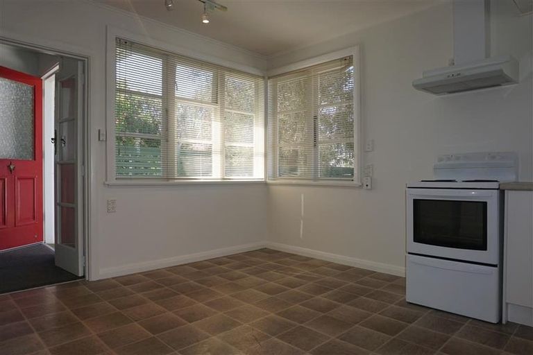 Photo of property in 7 Newall Avenue, Bryndwr, Christchurch, 8052