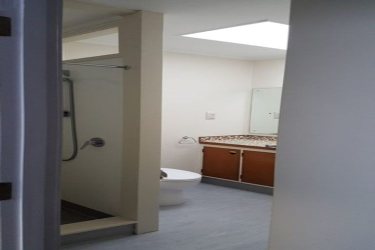 Photo of property in 2/78 Kitchener Road, Milford, Auckland, 0620