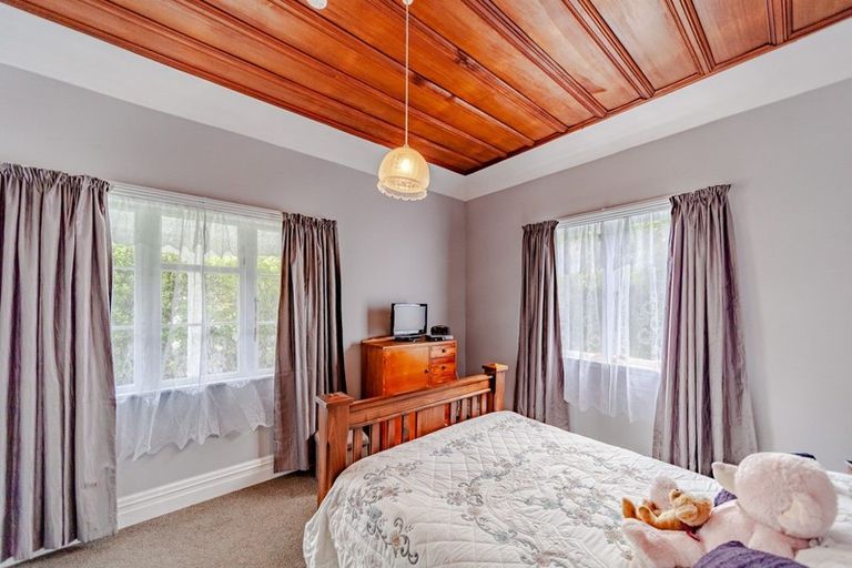 Photo of property in 9 Collins Street, Waipawa, 4210