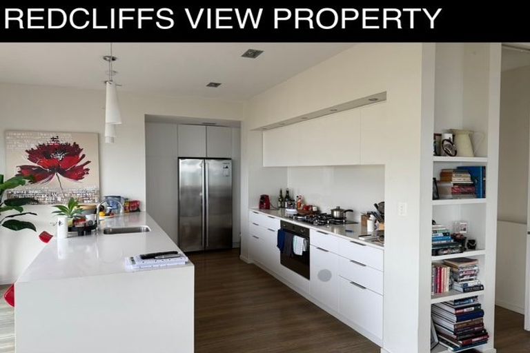 Photo of property in 114 Mccormacks Bay Road, Mount Pleasant, Christchurch, 8081