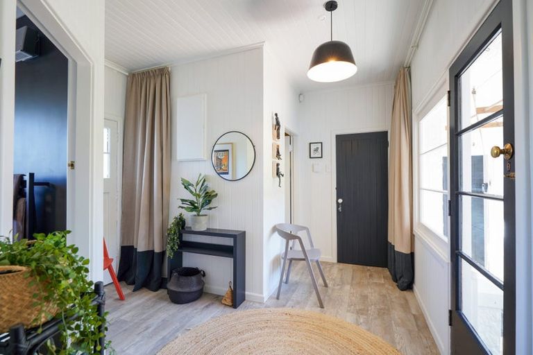 Photo of property in 2 Russel Street, Gladstone, Invercargill, 9810