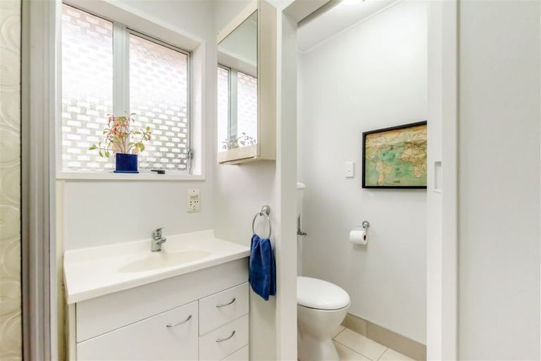 Photo of property in 9a Belvedere Avenue, Waikanae, 5036