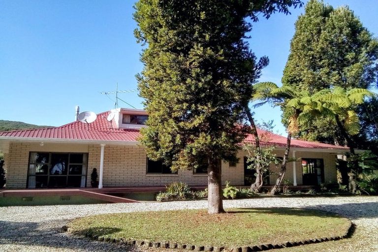 Photo of property in 200 Fraser Smith Road, Awakino, Mokau, 4376