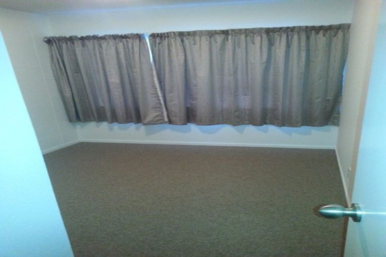 Photo of property in 3/34b Harley Close, Hauraki, Auckland, 0622