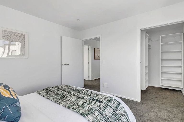 Photo of property in 95b Randwick Crescent, Moera, Lower Hutt, 5010