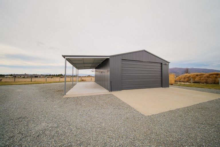 Photo of property in 2 Homestead Avenue, Twizel, 7999