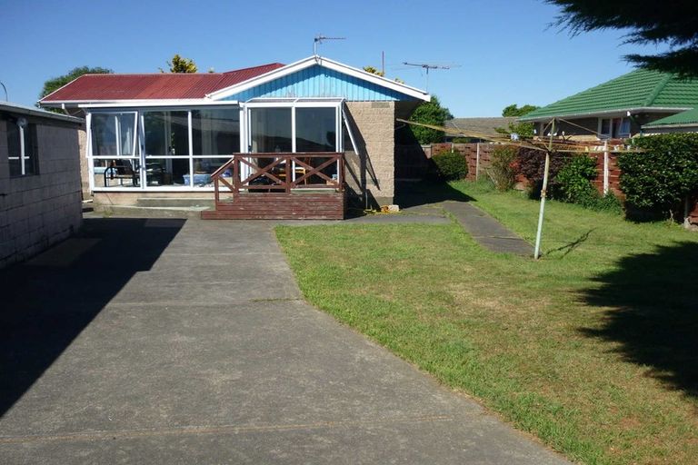 Photo of property in 14 Rollesby Street, Hoon Hay, Christchurch, 8025