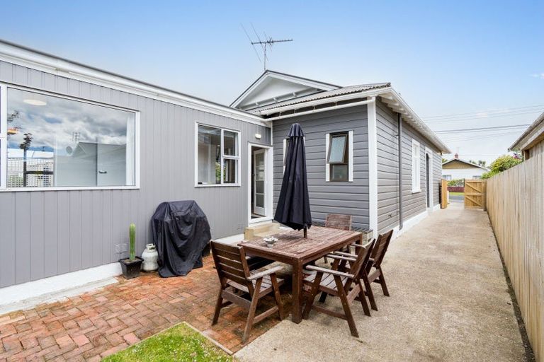 Photo of property in 64 Botha Street, Tainui, Dunedin, 9013