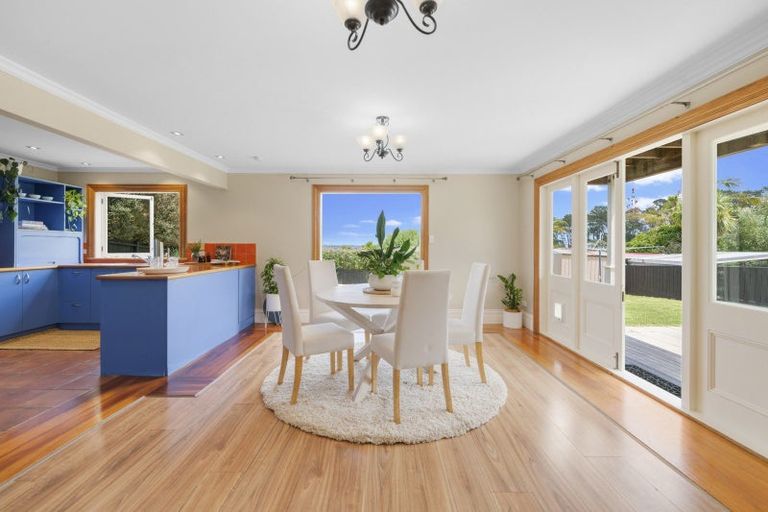 Photo of property in 72 Palmerston Road, Birkenhead, Auckland, 0626