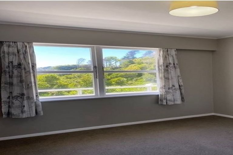 Photo of property in 84 Tarawera Road, Johnsonville, Wellington, 6037