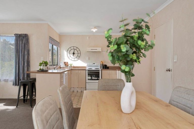 Photo of property in 76 Bell Street, Judea, Tauranga, 3110