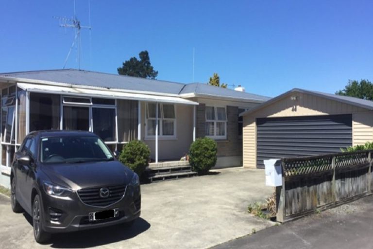 Photo of property in 7 Saint Lukes Place, Bader, Hamilton, 3206