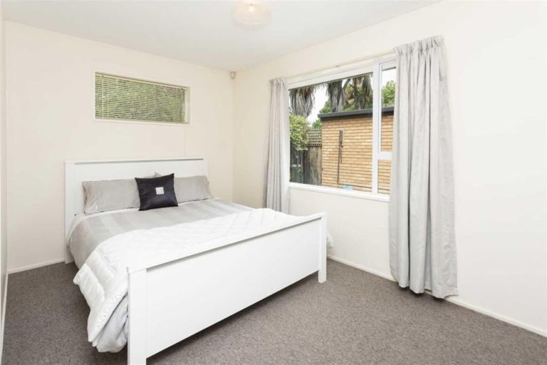 Photo of property in 35 Dilworth Street, Riccarton, Christchurch, 8041