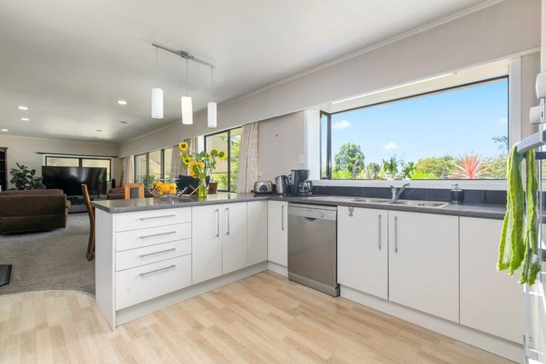 Photo of property in 50 Macloughlin Drive, Te Puke, 3119