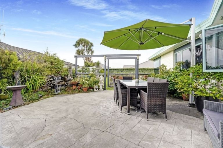 Photo of property in 37 Dixon Road, Fitzroy, Hamilton, 3206