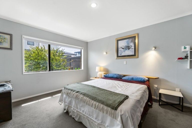 Photo of property in 2 Finlowe Way, Otumoetai, Tauranga, 3110