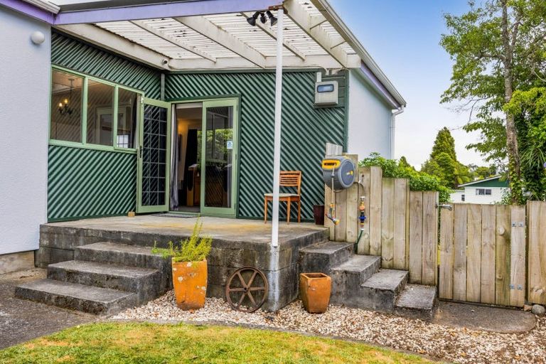 Photo of property in 17 Konini Street, Inglewood, 4330