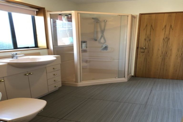 Photo of property in 1/44 Maxwell Street, Riccarton, Christchurch, 8041