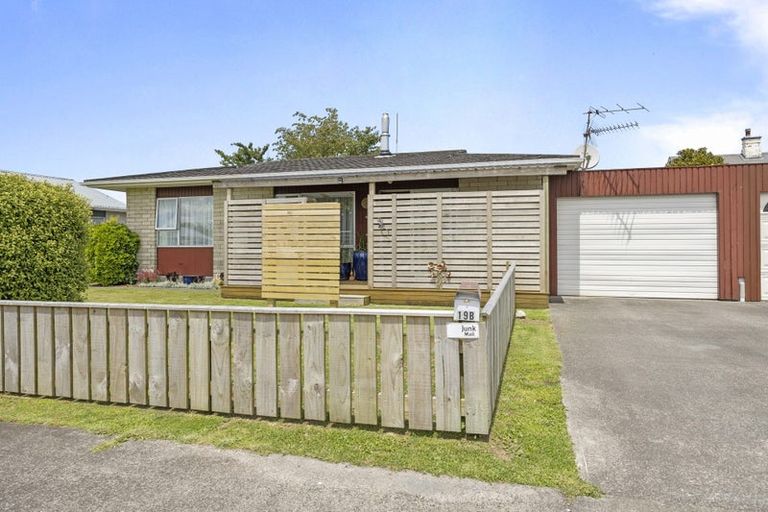 Photo of property in 19b Seyton Street, Stratford, 4332