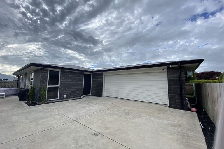 Photo of property in 3 Nukuroa Close, Waitara, 4320